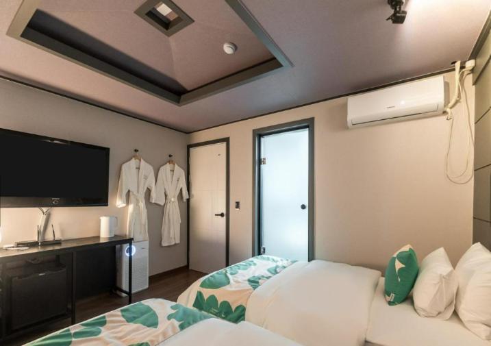 By Ths Valentine Hotel Incheon Siheung Zewnętrze zdjęcie